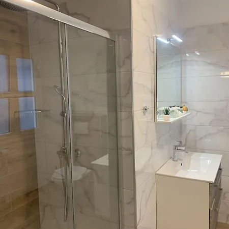 Rilati Old Town Palace 1