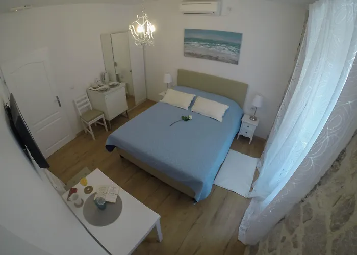 Πανσιόν Rilati Old Town Palace 1