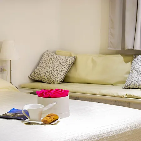 Rilati Old Town Palace 1 3*