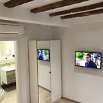 Гостевой дом Rilati Old Town Palace 1